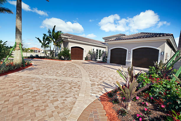 Best Custom Driveway Pavers  in Houston, MS